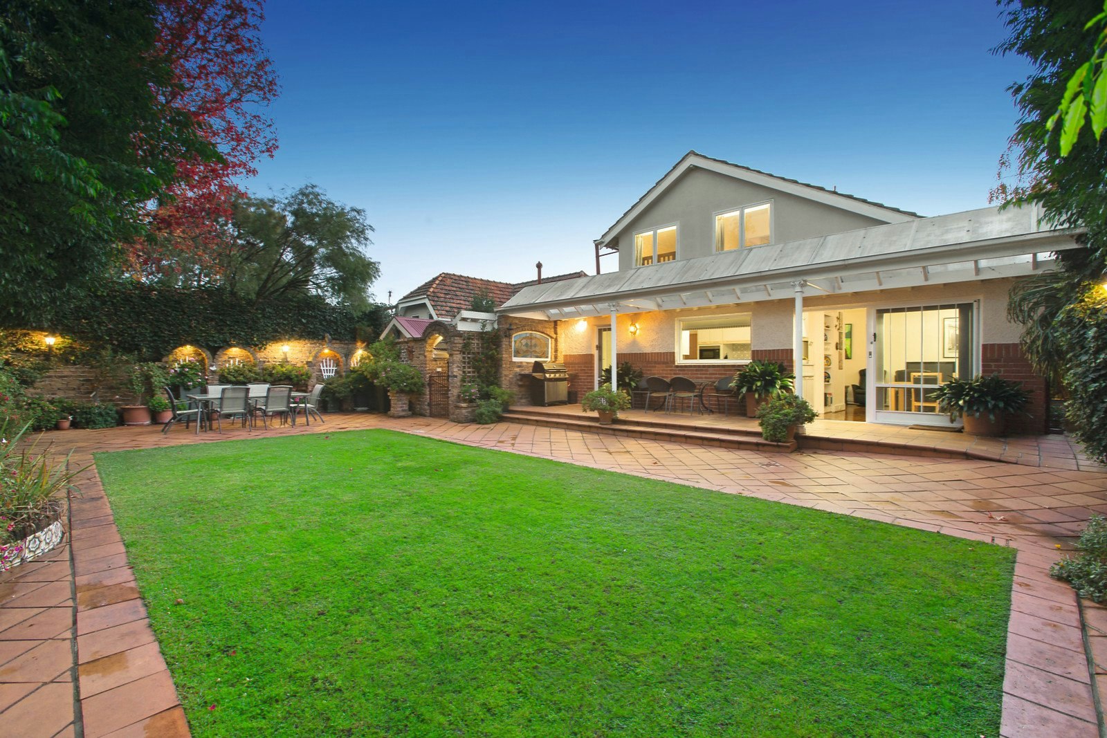 6 Tara Avenue, Kew, VIC