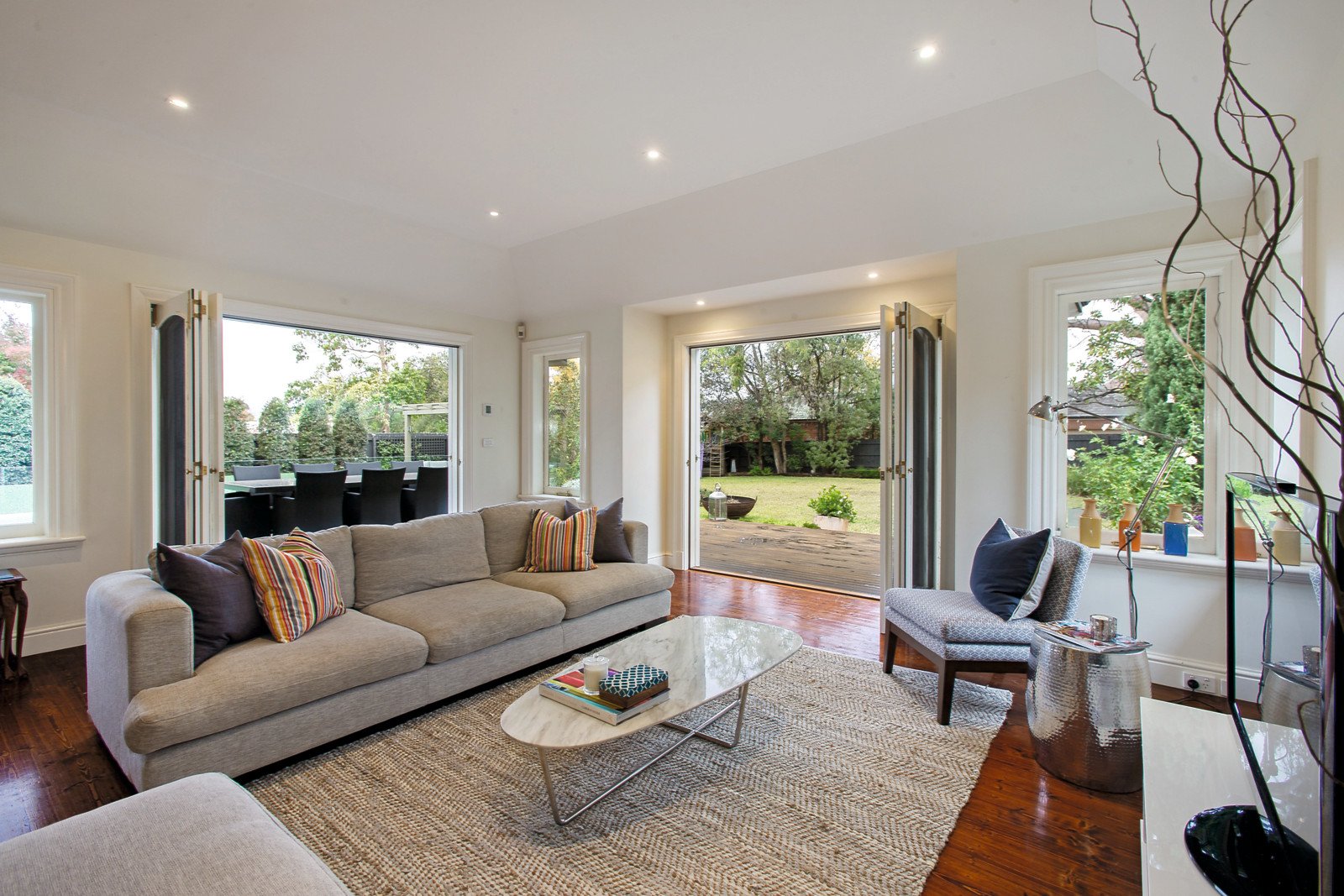 178 Barkers Road, Hawthorn - Thumbnail 3