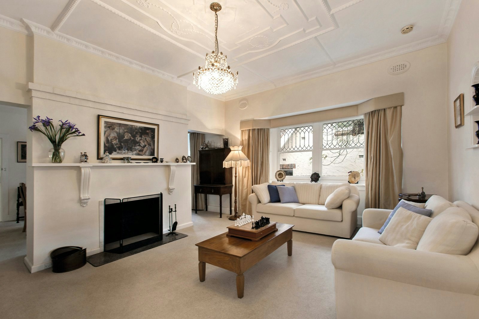 6 Tara Avenue, Kew, VIC