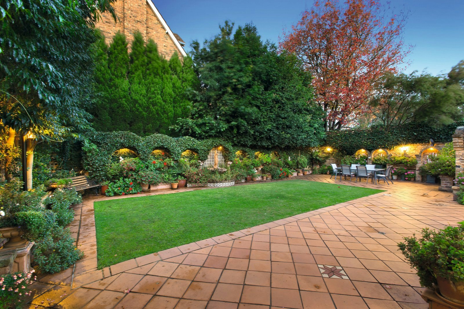 6 Tara Avenue, Kew, VIC