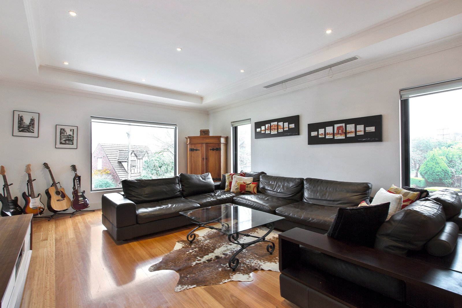 13 Riverview Road, Balwyn North - Thumbnail 3