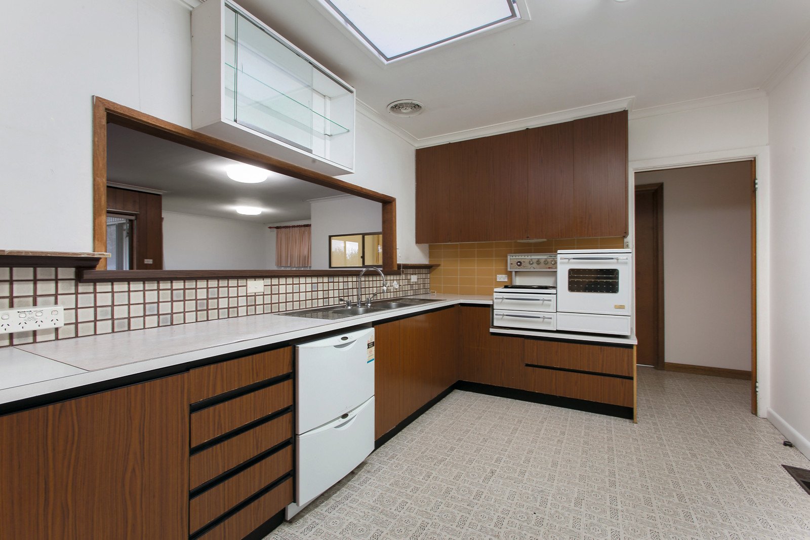 3 Roselea Street, Box Hill North - Thumbnail 5