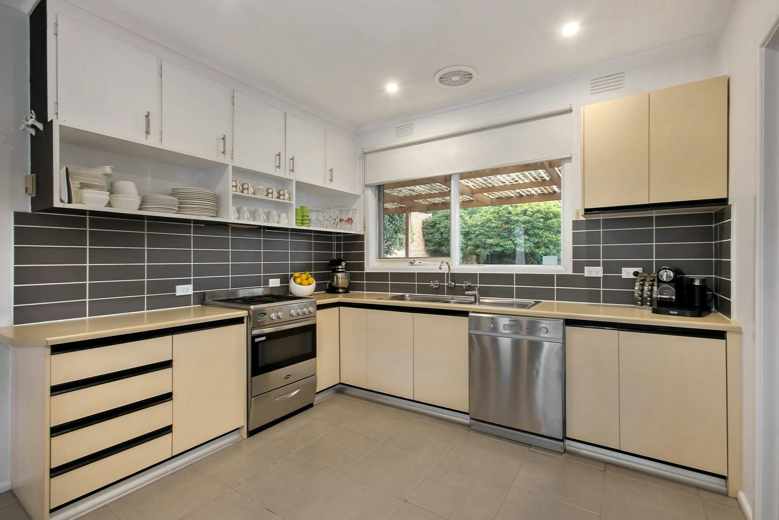 46 Valda Avenue, Mont Albert North, VIC