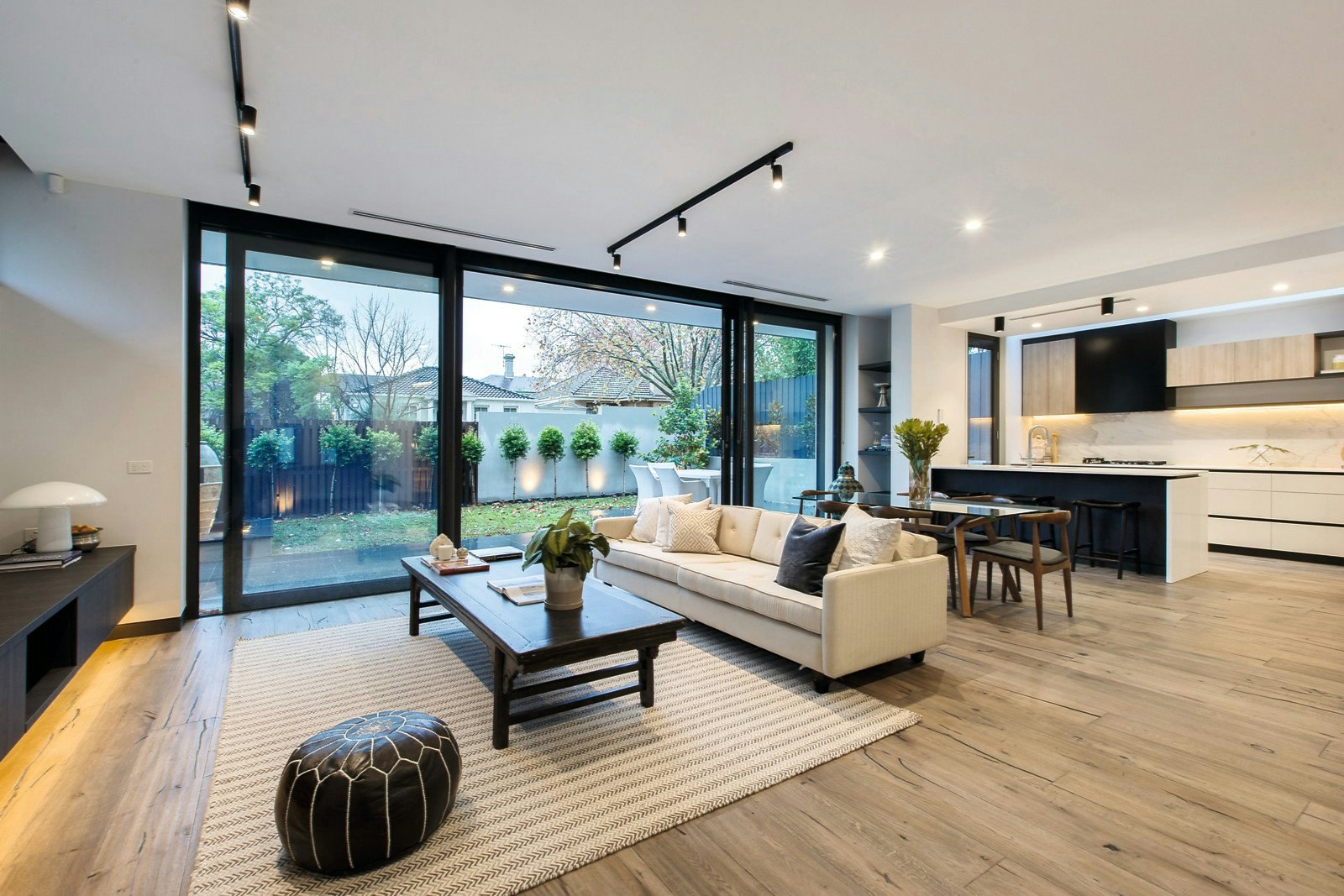 1a Lloyd Street, Malvern East, VIC