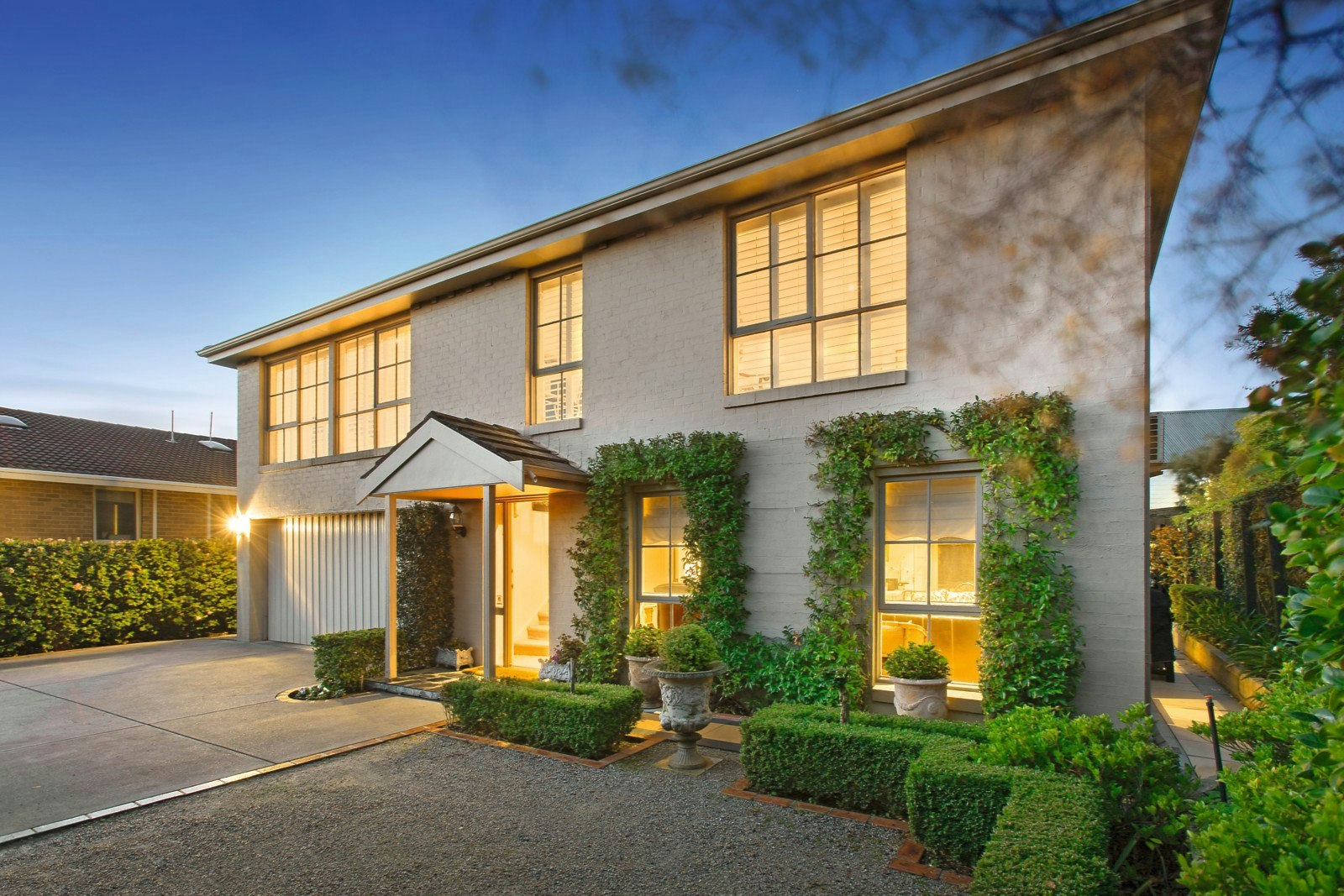 2/348 Beach Road, Black Rock, VIC