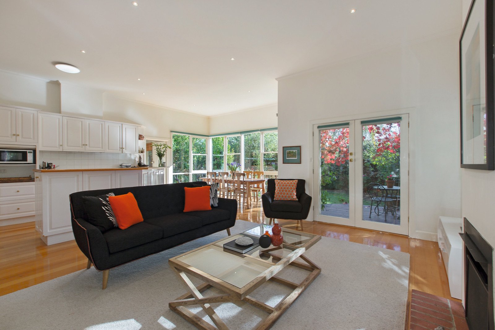 32 Grovedale Road, Surrey Hills - Thumbnail 4