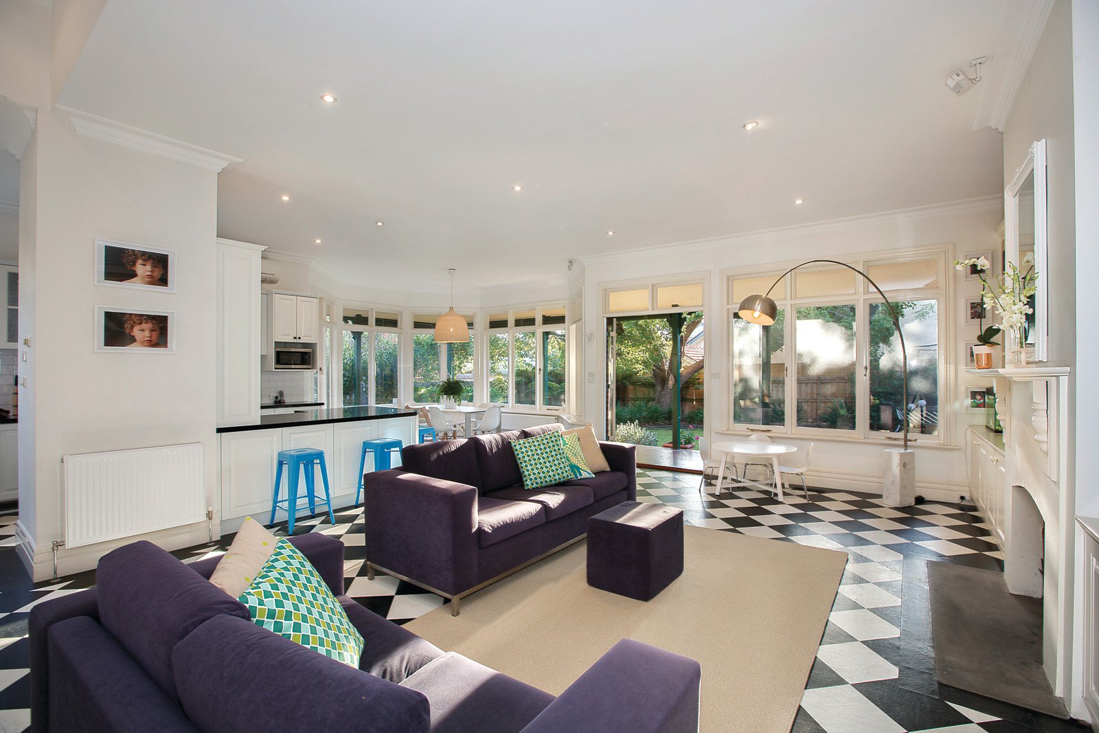 14 Selwyn Avenue, Elwood - Thumbnail 2