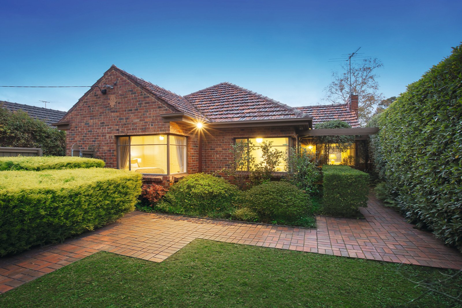 20 Nicholas Street, Ashburton - Thumbnail 2