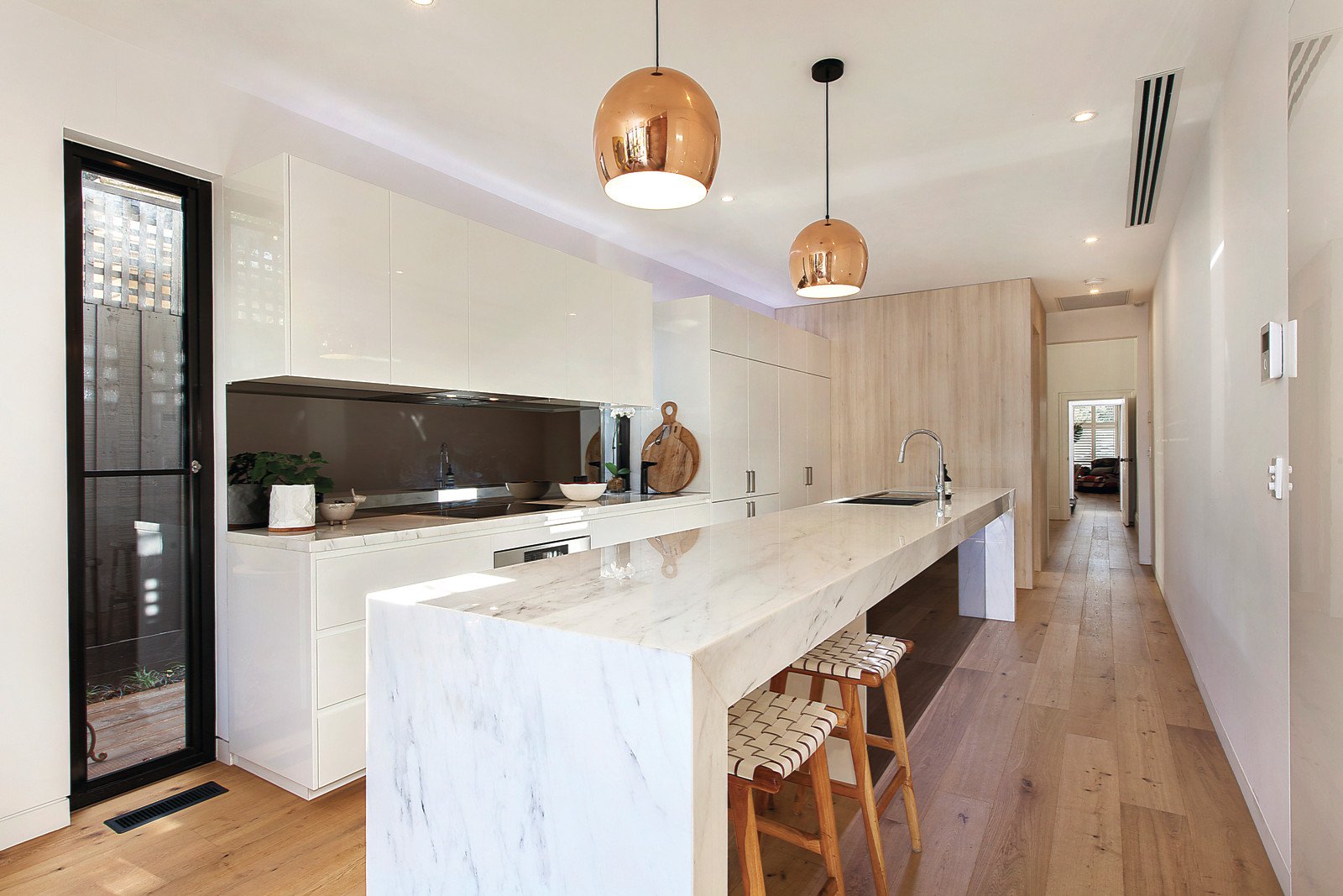 83 Canterbury Road, Middle Park - Thumbnail 4