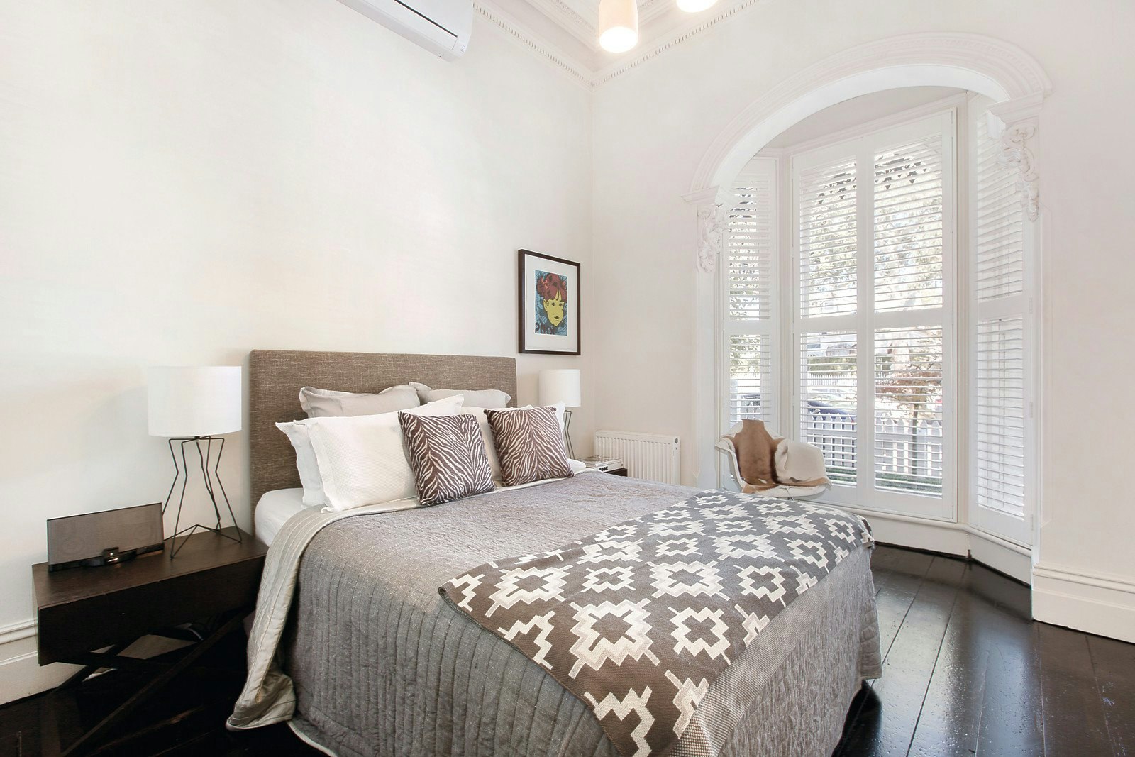 6 Longmore Street, St Kilda West, VIC