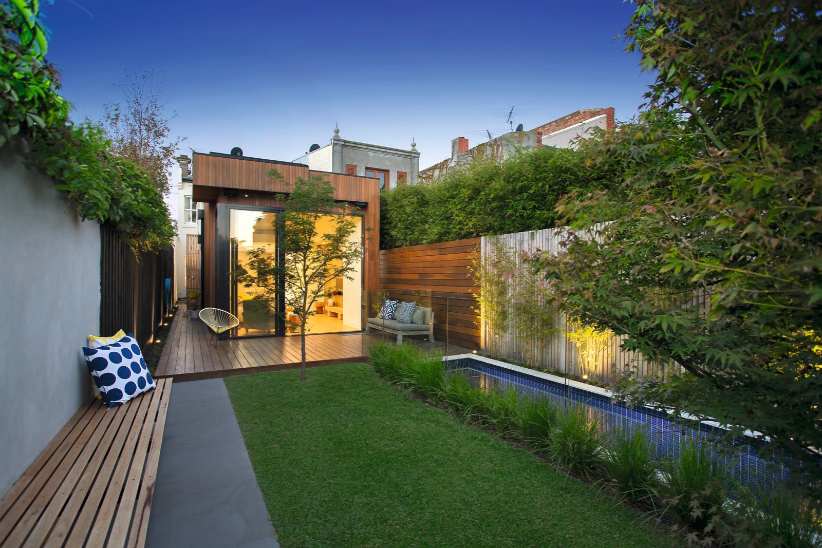 83 Canterbury Road, Middle Park - Image 1