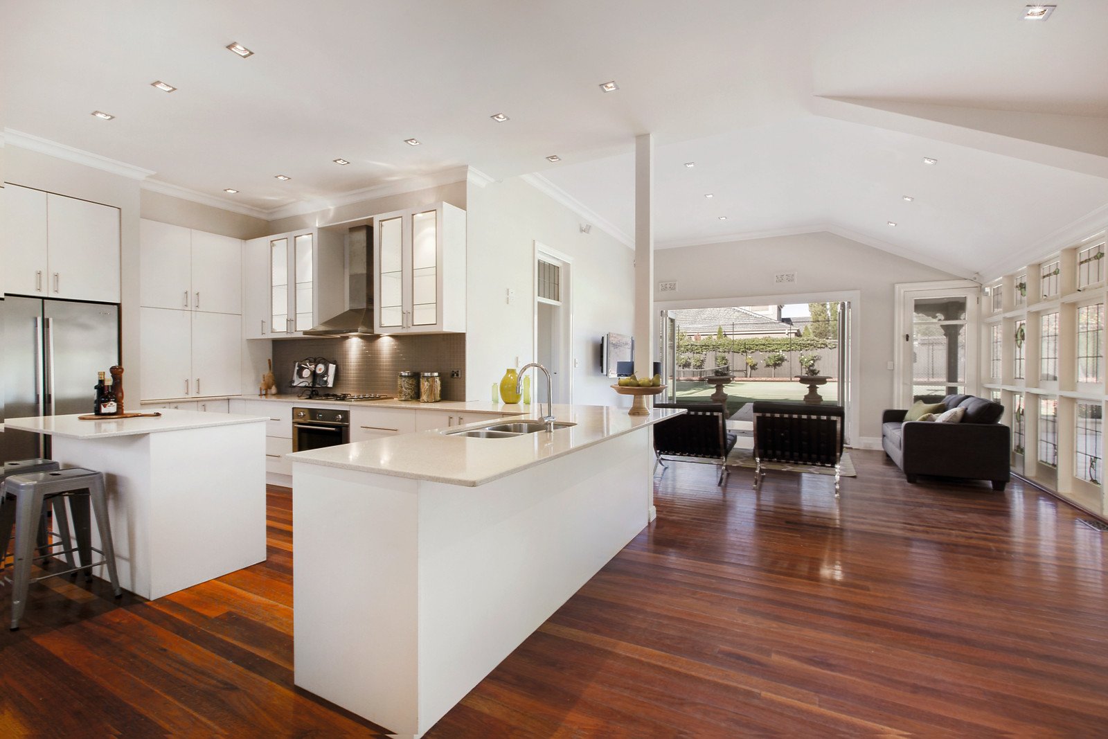 12&14 Stanley Grove, Canterbury - Thumbnail 5