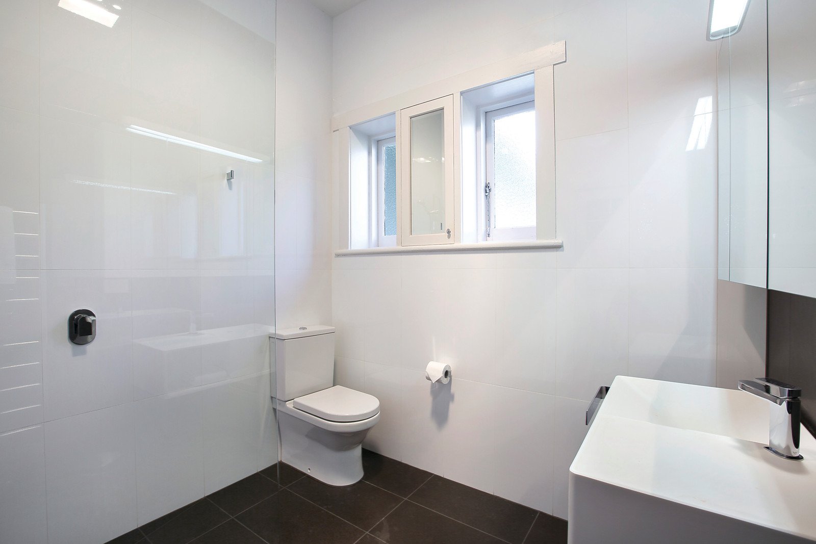 2/77 Park Street, St Kilda West - Thumbnail 5