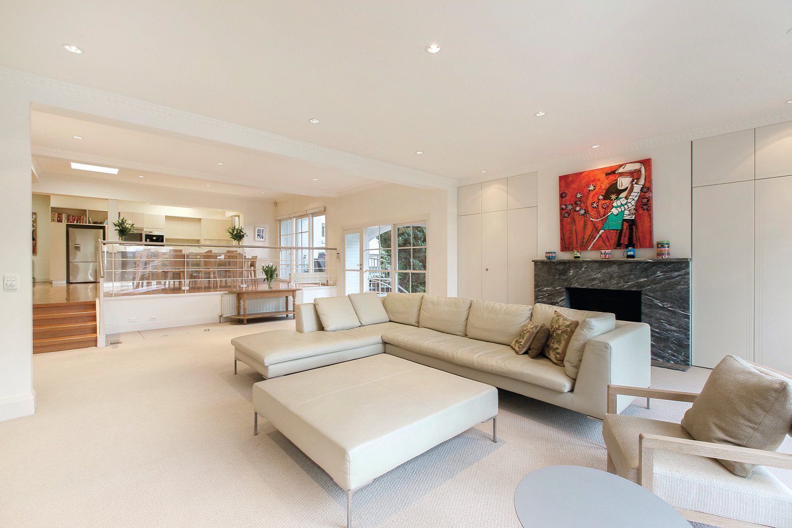 6 Valley View Road, Glen Iris - Thumbnail 2