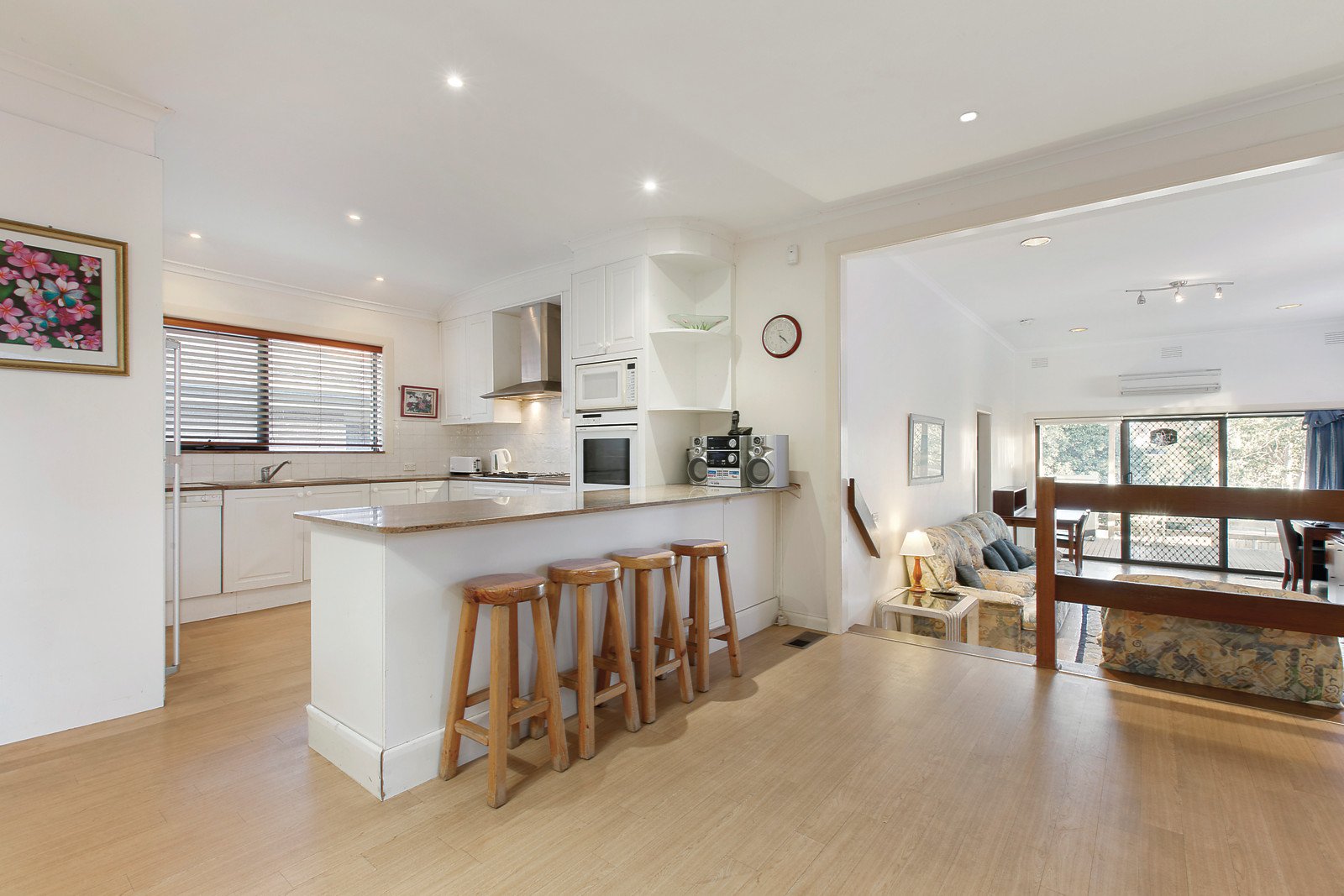 10 Sylvan Street, Balwyn North - Thumbnail 3