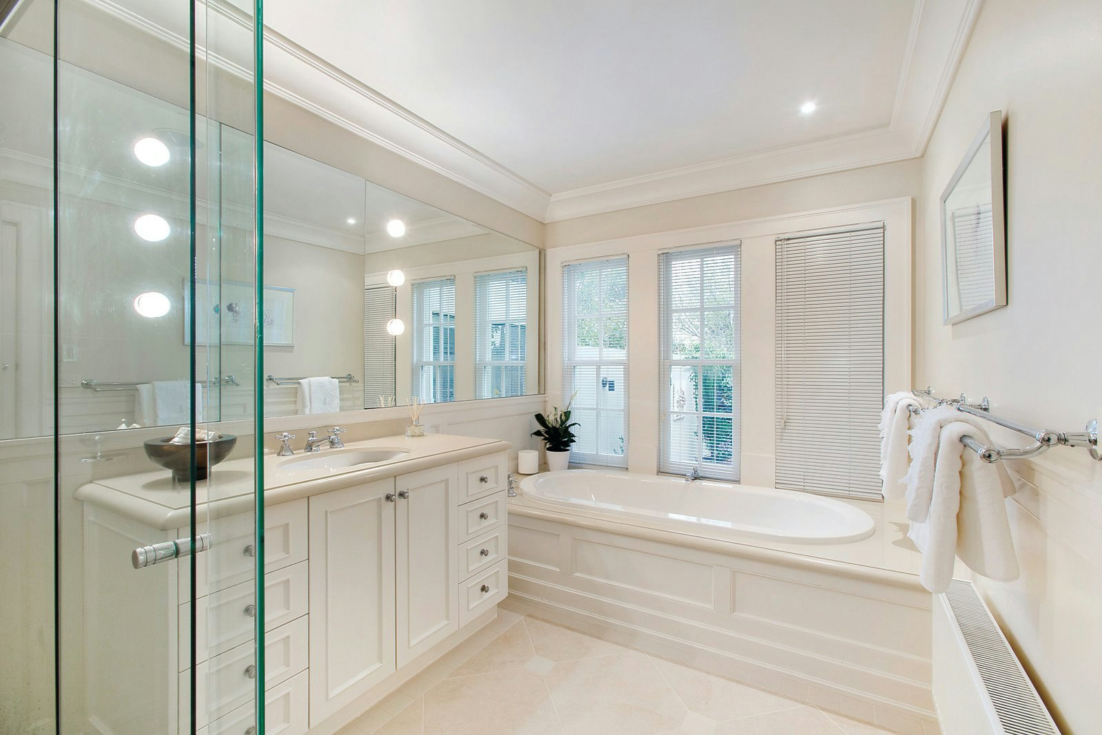 55 Riverside Avenue, Balwyn North, VIC