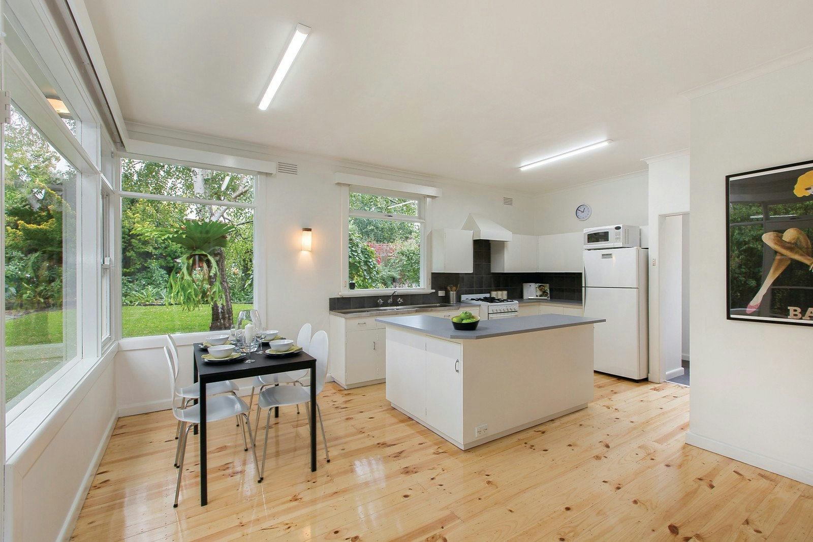 215 Union Road, Surrey Hills, VIC