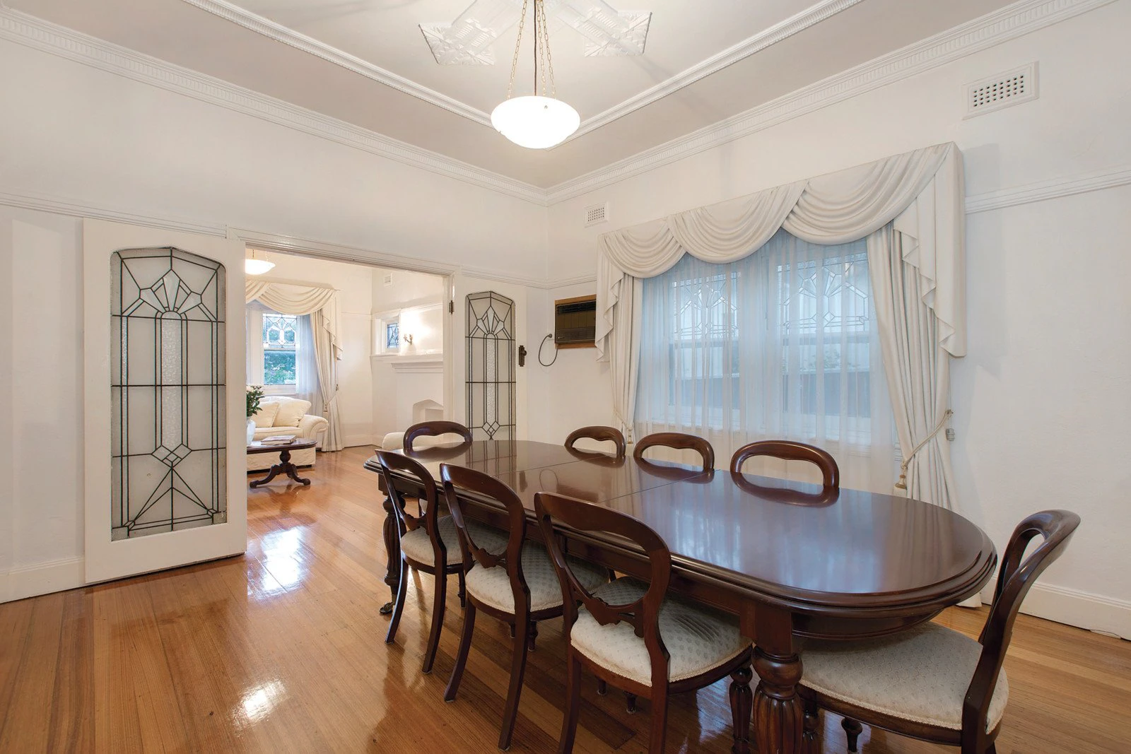 55 Summerhill Road, Glen Iris, VIC