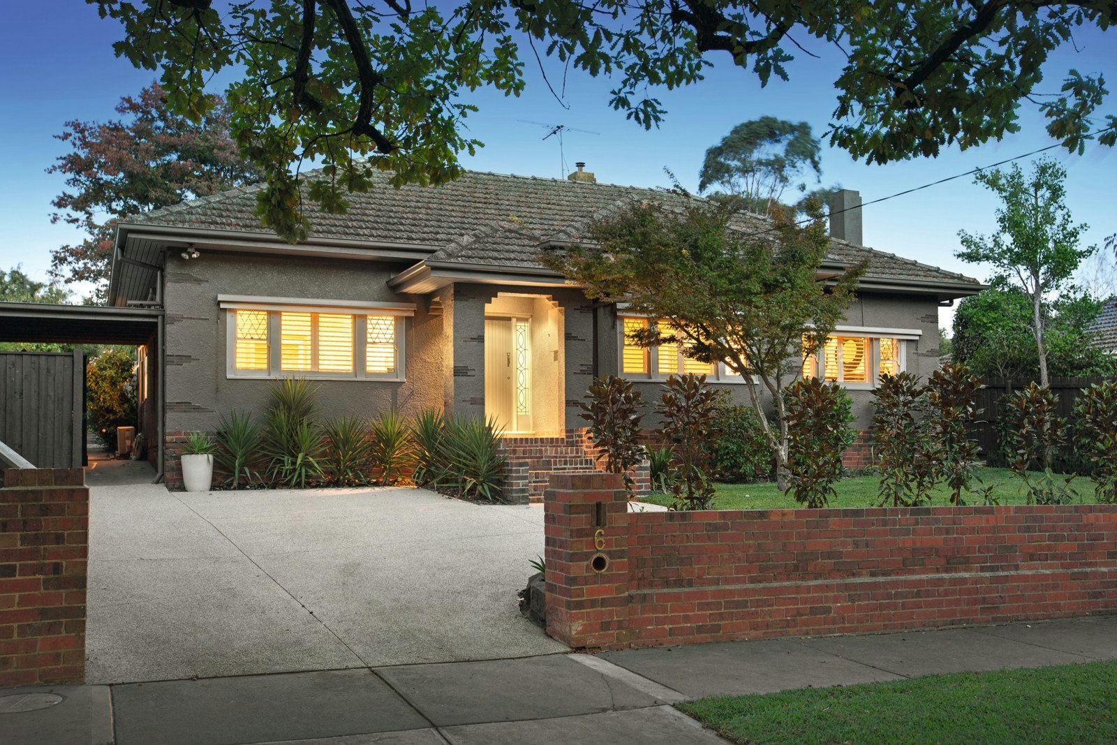 6 Willow Grove, Canterbury, VIC