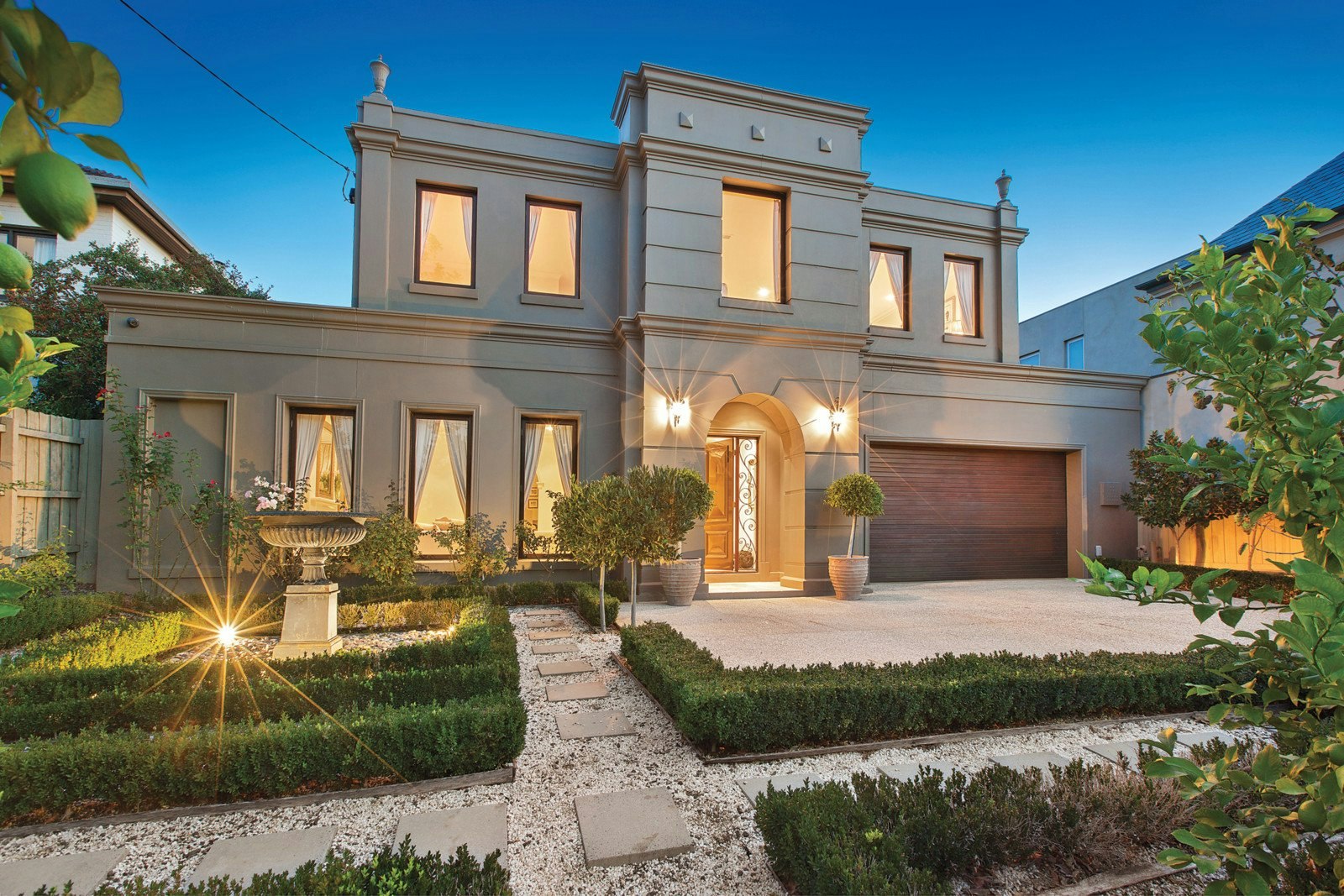 10 The Boulevard, Balwyn North, VIC