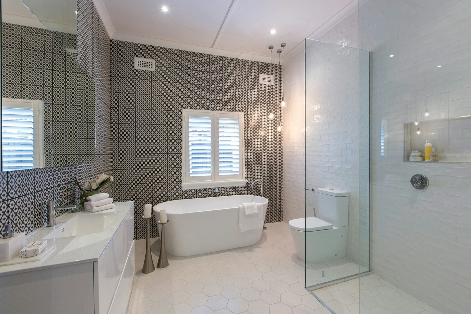 6 Willow Grove, Canterbury, VIC