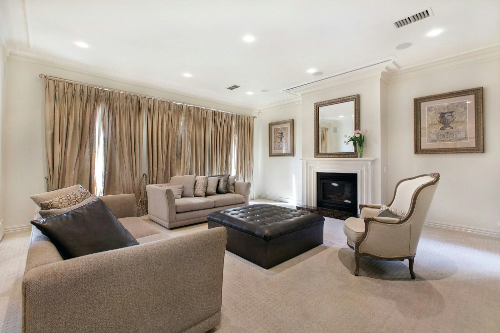 10 The Boulevard, Balwyn North, VIC