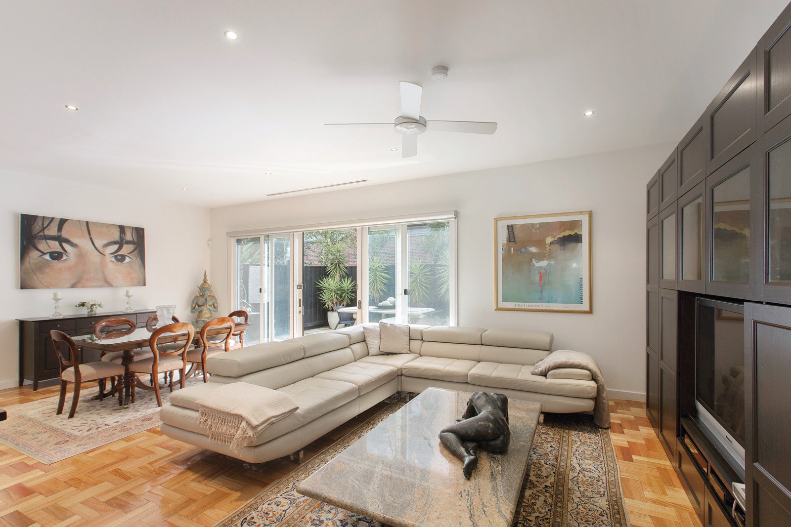 1/5 Woorigoleen Road, Toorak - Thumbnail 4