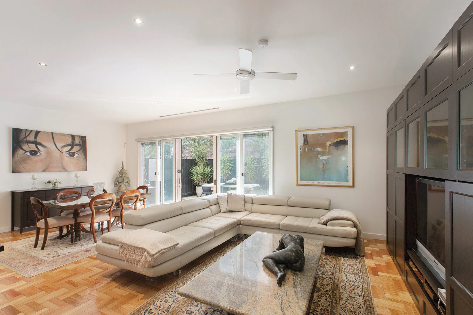 1/5 Woorigoleen Road, Toorak, VIC