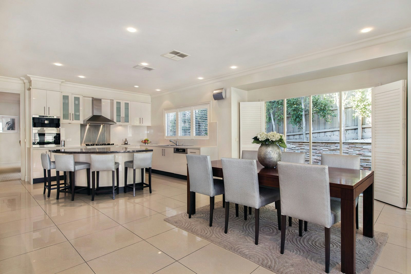 10 The Boulevard, Balwyn North, VIC