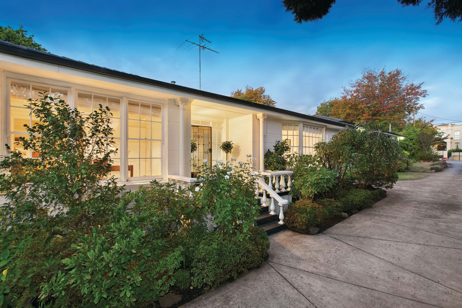 2/64 Kooyongkoot Road, Hawthorn, VIC