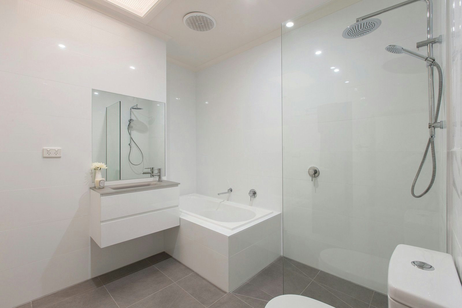 2/64 Kooyongkoot Road, Hawthorn, VIC