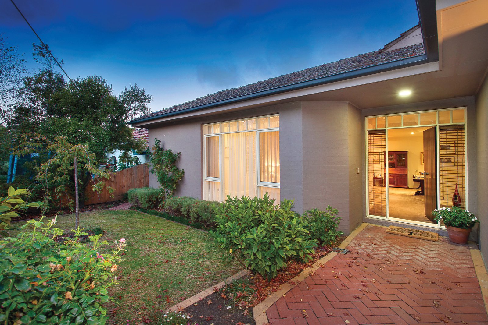 14 Proudfoot Street, Mont Albert - Thumbnail 8