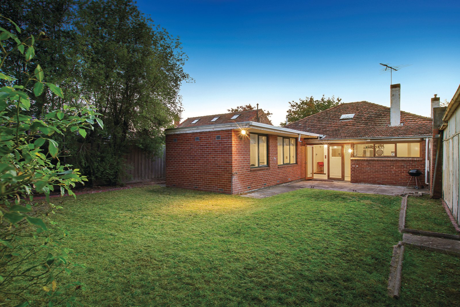 55 Summerhill Road, Glen Iris - Thumbnail 5