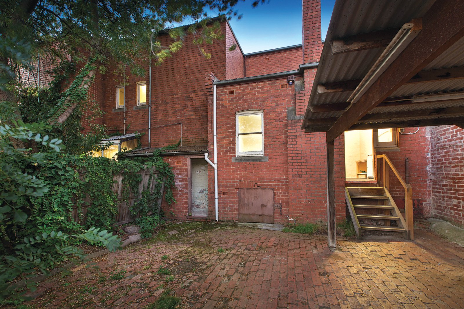 602-604 High Street, Kew East - Thumbnail 2