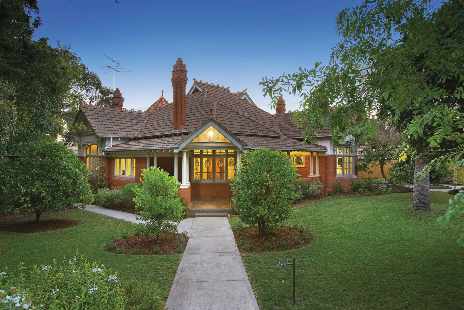 28 Linda Crescent, Hawthorn, VIC