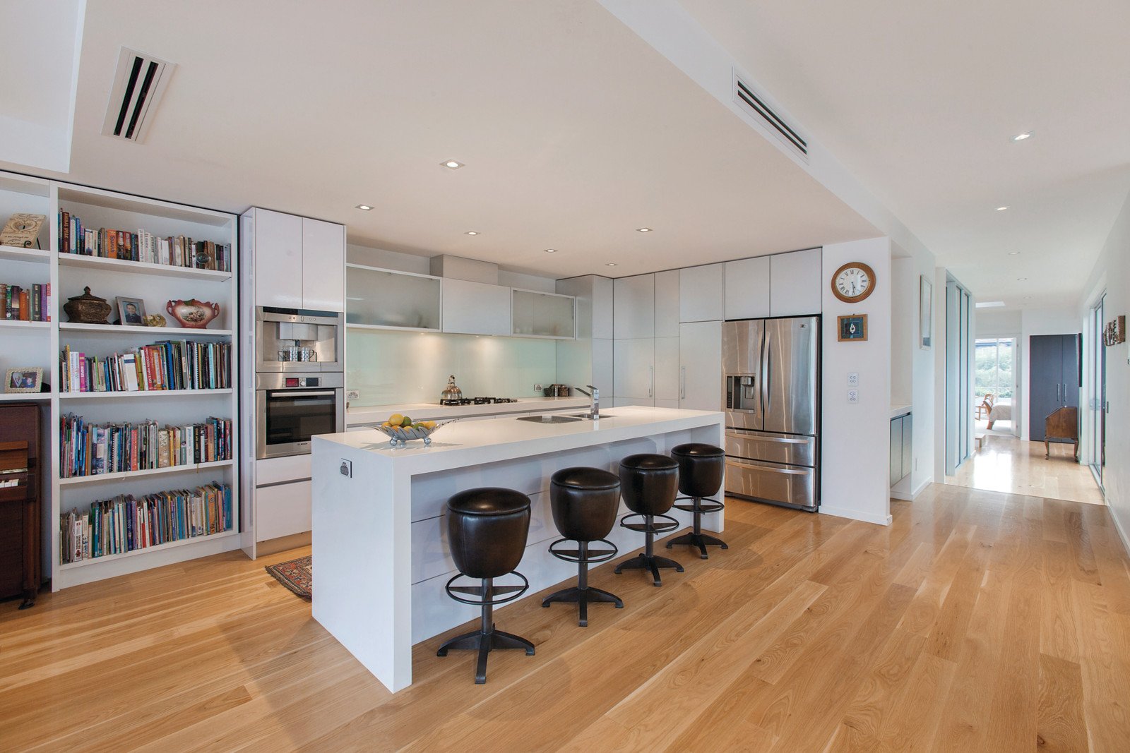 36 May Street, Hampton - Thumbnail 2