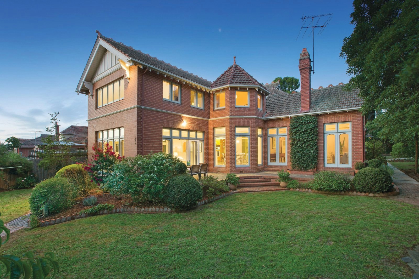 28 Linda Crescent, Hawthorn, VIC