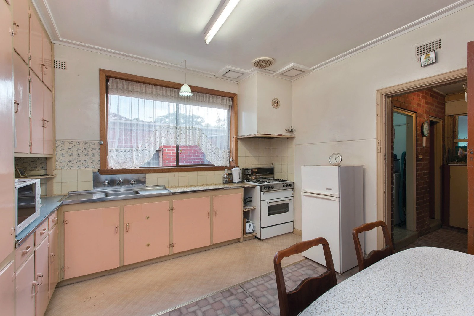 139 Linacre Road, Hampton, VIC