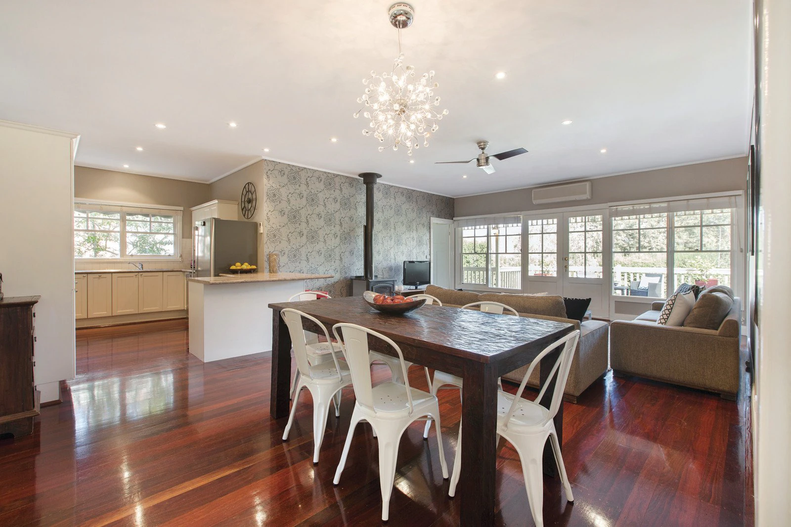 32 Union Road, Surrey Hills, VIC