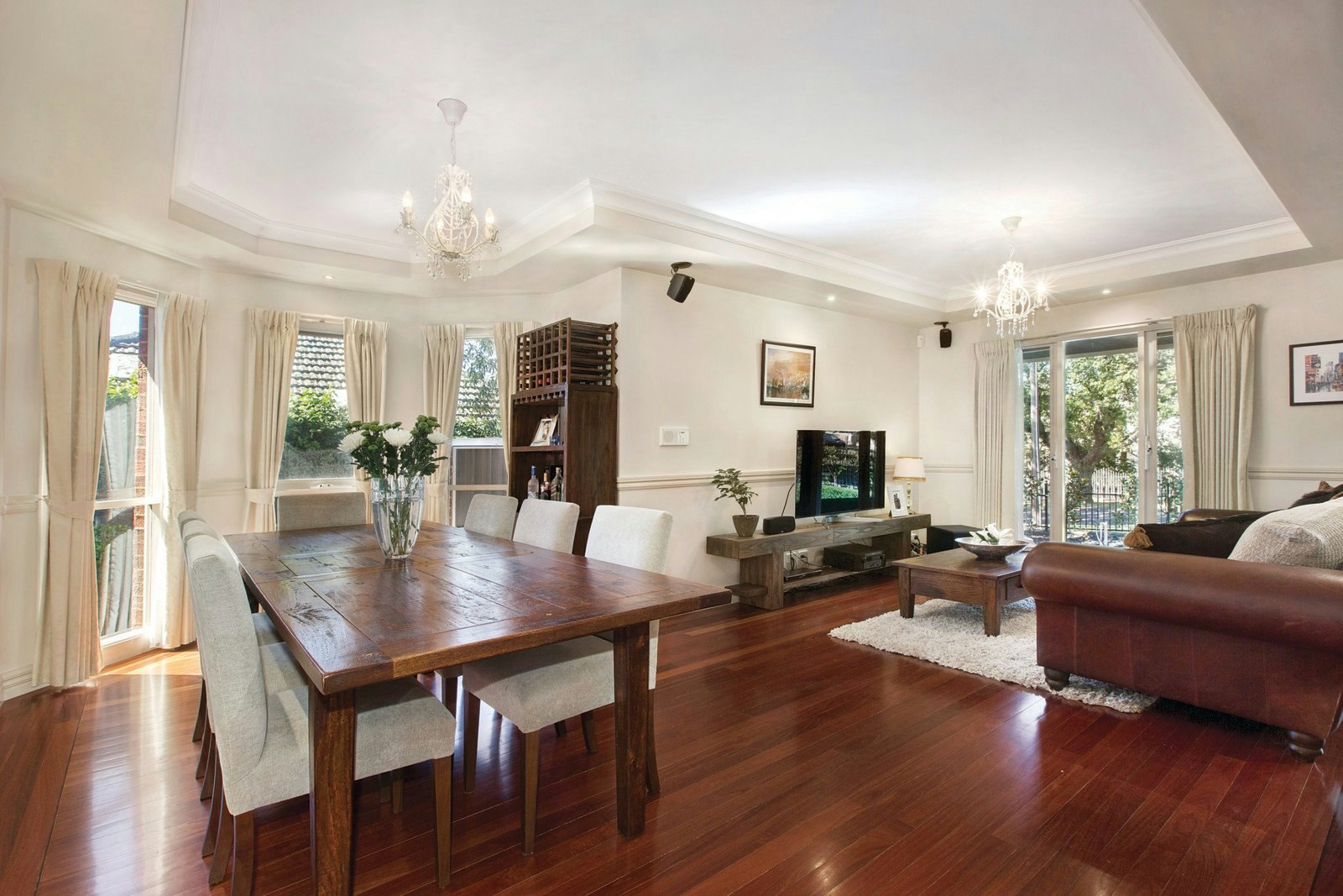 75 Victoria Crescent, Mont Albert, VIC