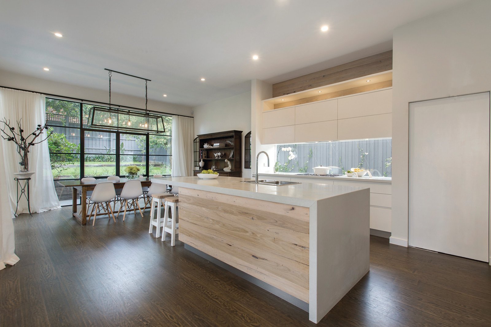 2a Dryden Street, Canterbury - Thumbnail 4