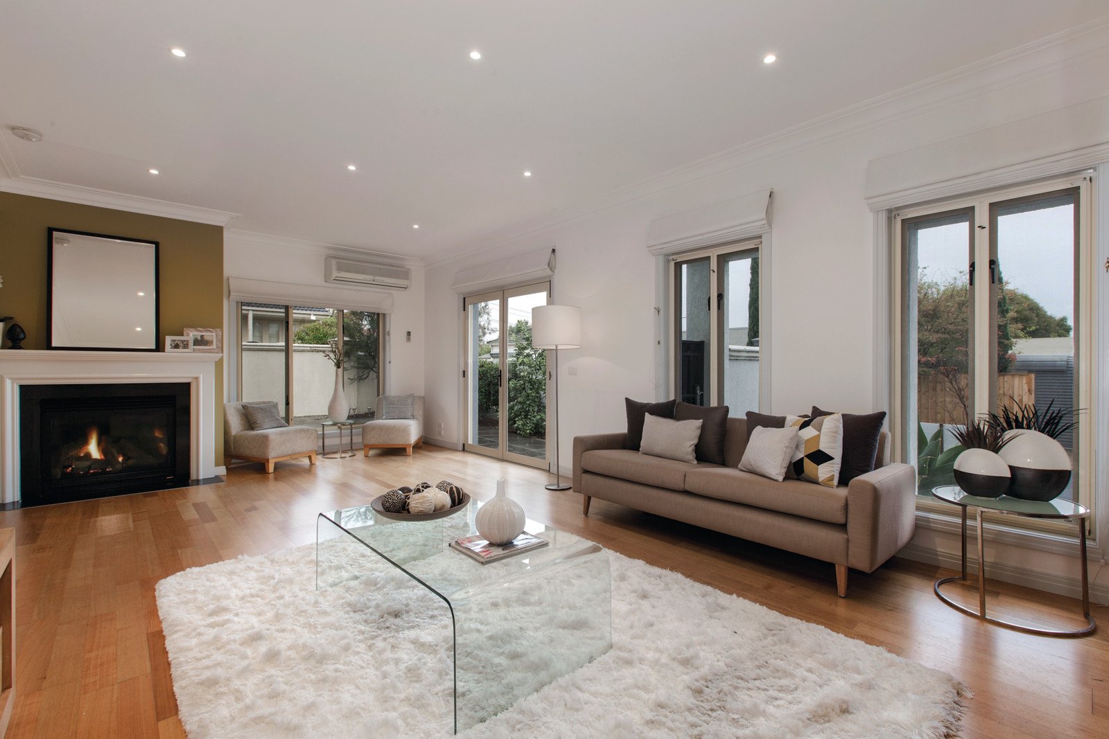 23 James Avenue, Kew - Thumbnail 2