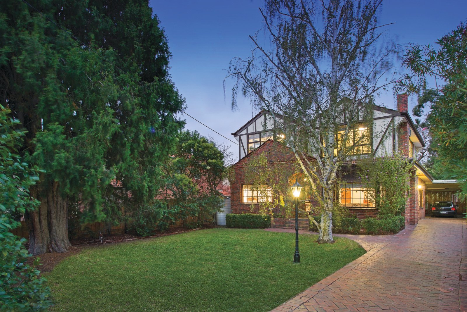 13a Norfolk Road, Surrey Hills - Image 1