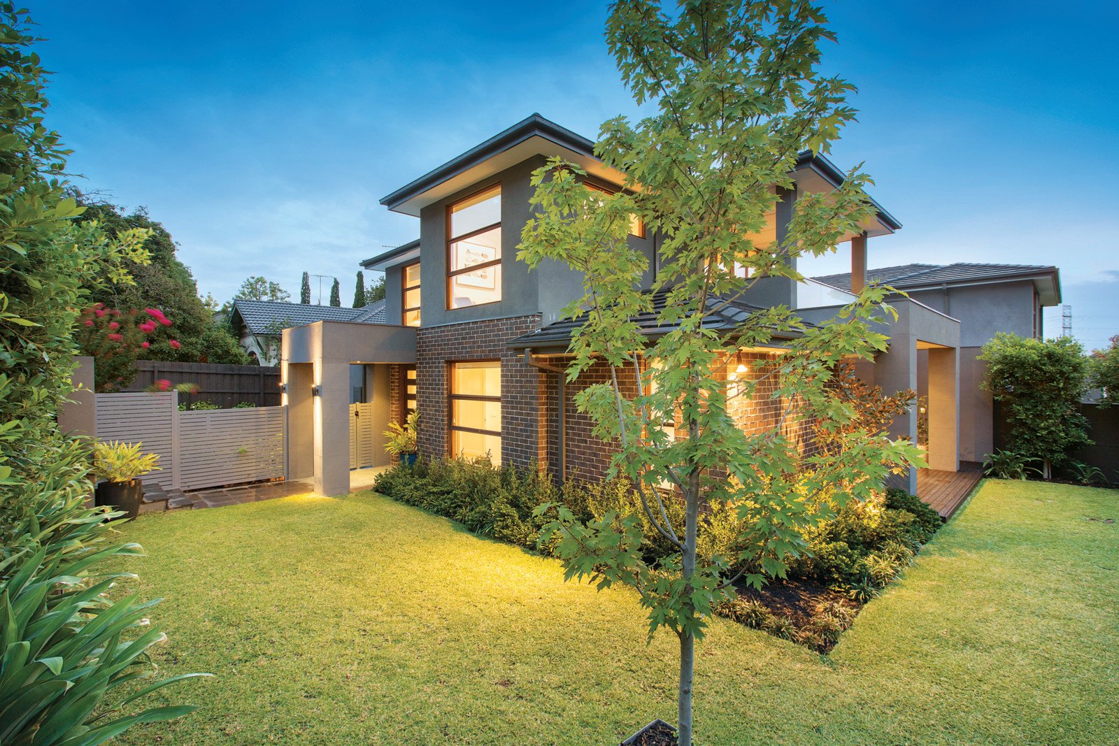 6 Albion Road, Glen Iris - Image 1