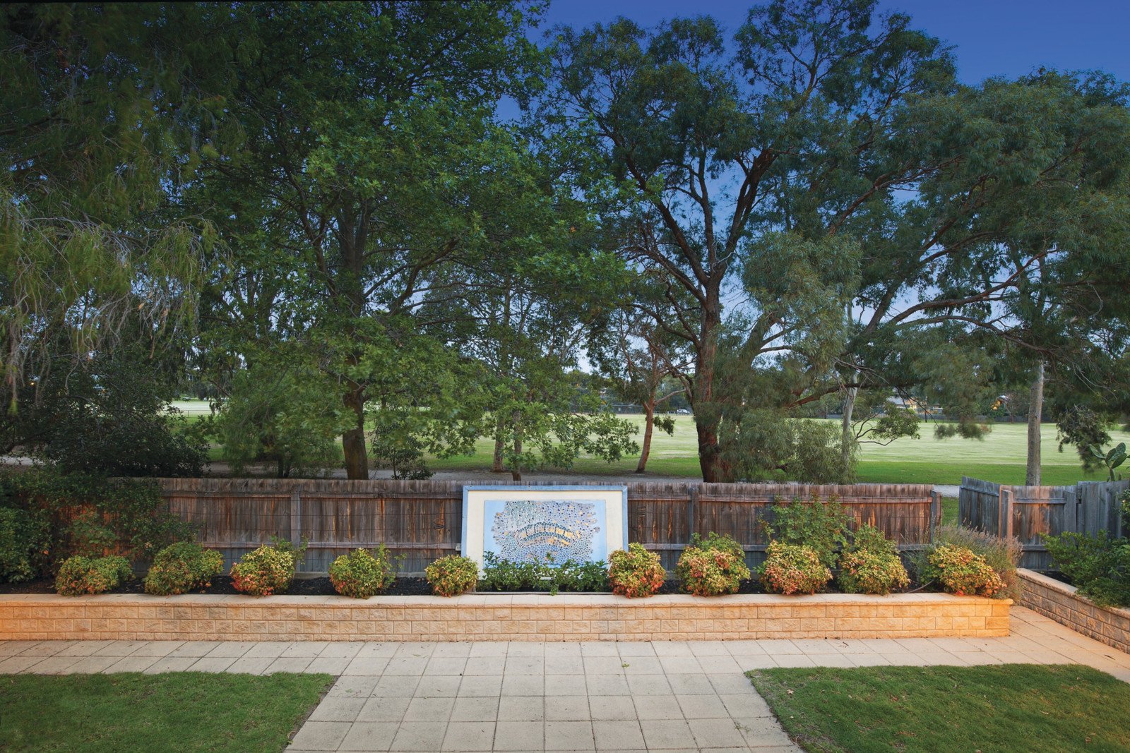 28 Hood Street, Balwyn North - Thumbnail 2
