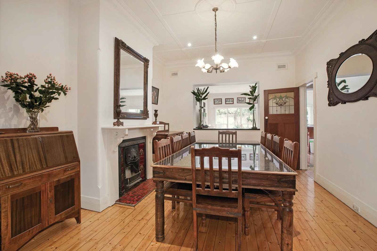 6 Hassett Avenue, Canterbury, VIC