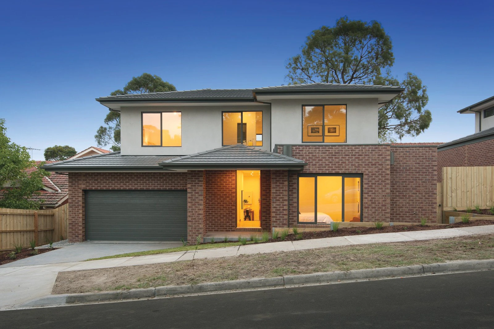 2a Everton Grove, Surrey Hills, VIC