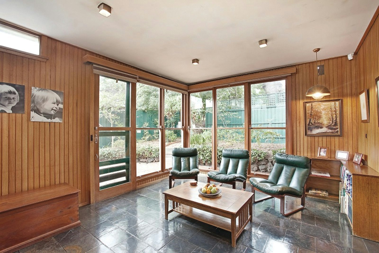 18 Cloverdale Avenue, Toorak, VIC