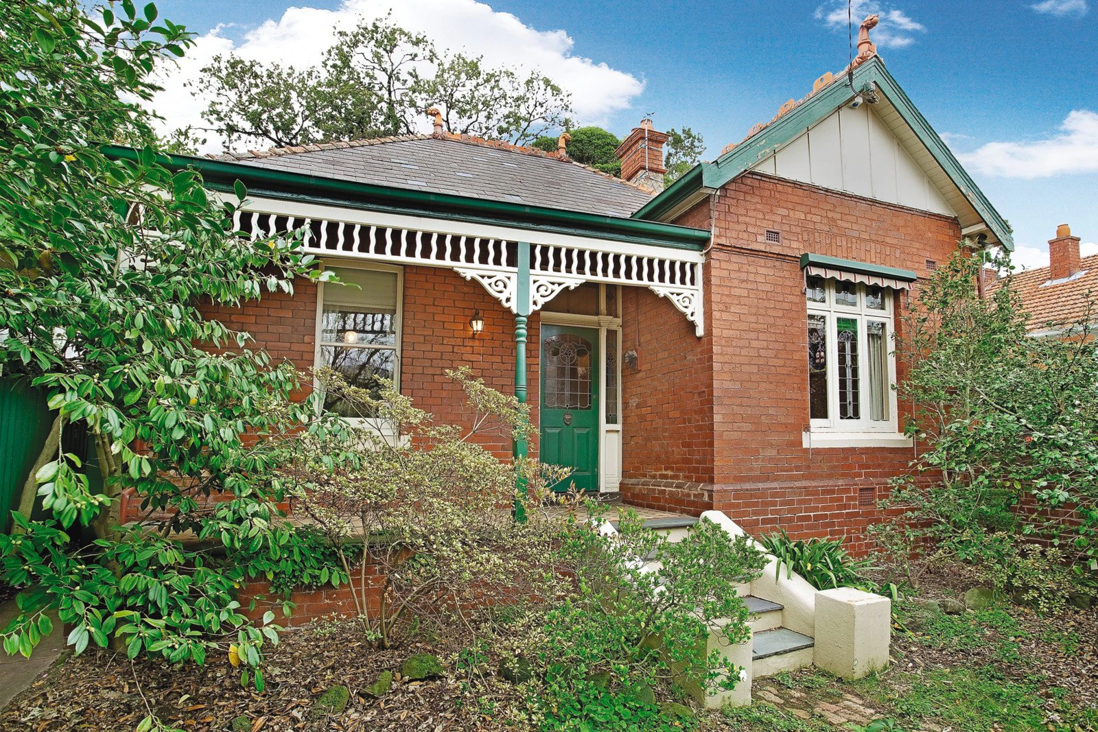 18 Cloverdale Avenue, Toorak, VIC