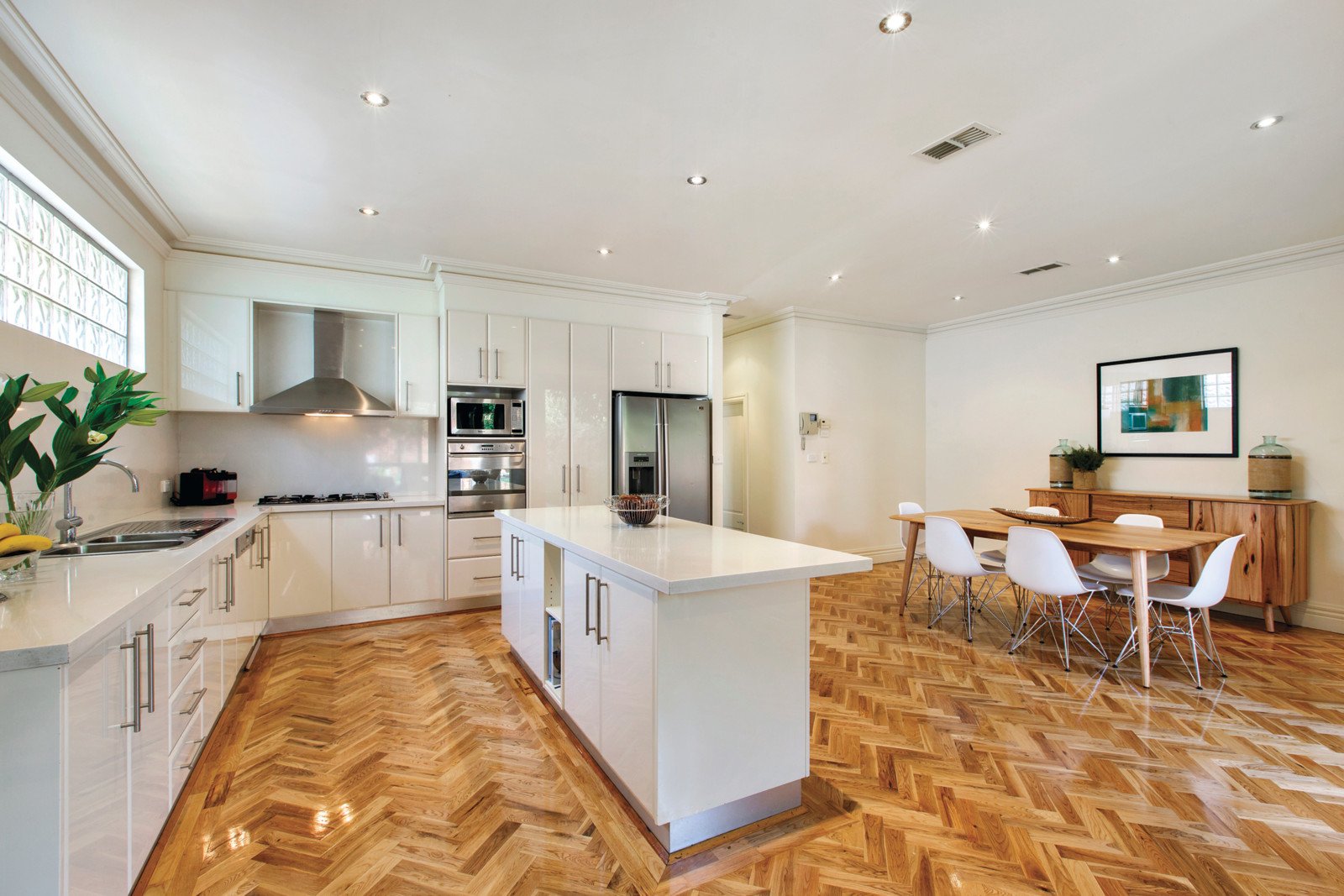 4/10 Loxton Street, Kew - Thumbnail 3